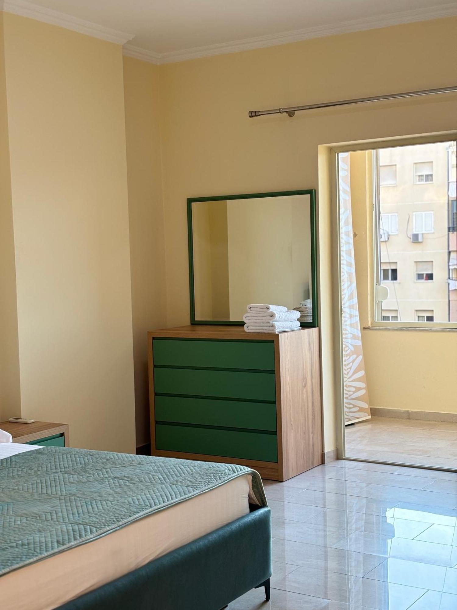 Tam 2Bdr Center Taiwan Apartment Tirana Exterior foto
